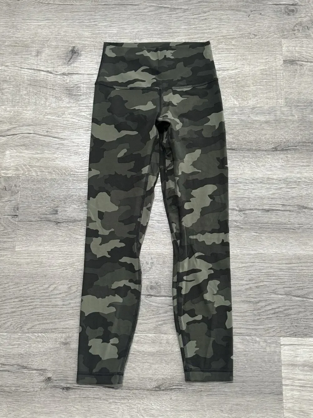 Lululemon Womens 4 Align High-Rise Pant 25 Heritage 365 Camo Dark Olive Multi
